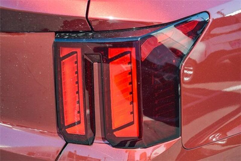2025 Kia Sorento LXImage 17