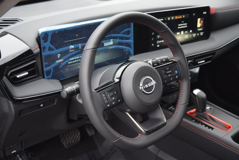 Used 2025 Nissan Kicks Sr