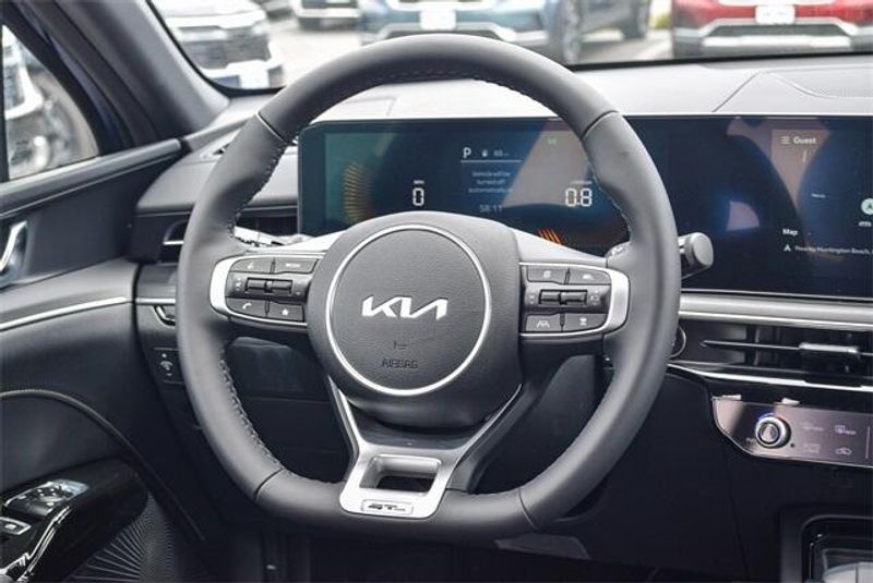 New 2025 Kia K5 GT-LineImage 8