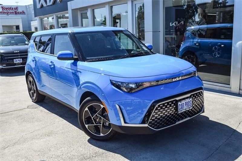 New 2025 Kia Soul EXImage 2