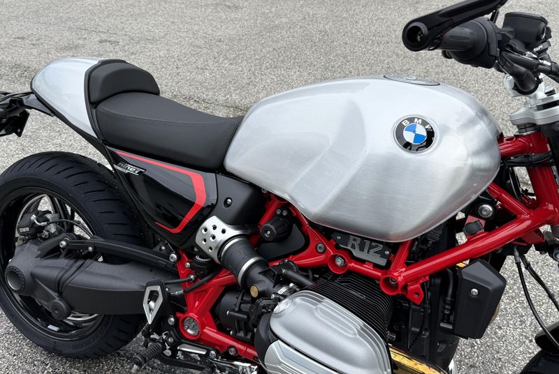2026 BMW R 12 nineT