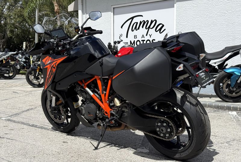 2020 KTM 1290 Super Duke GT