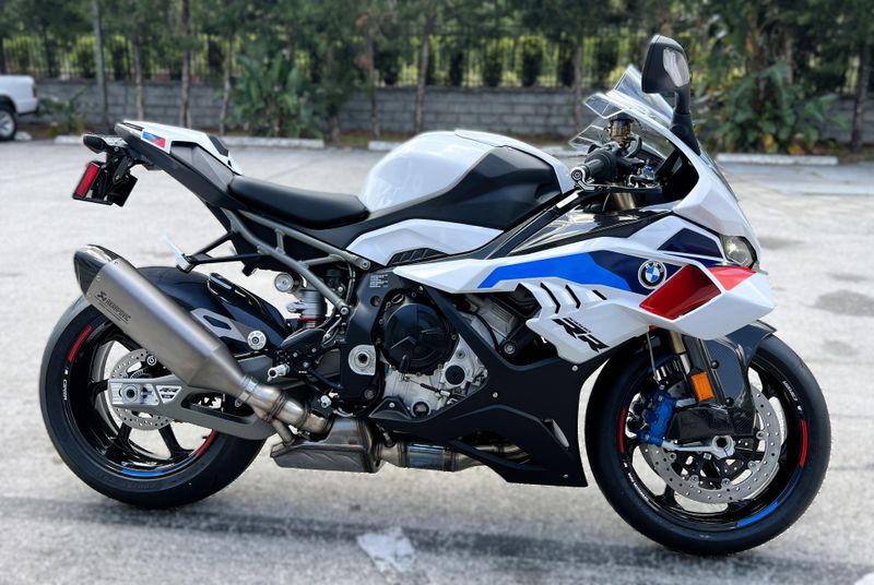 New 2025 BMW S 1000 RR 