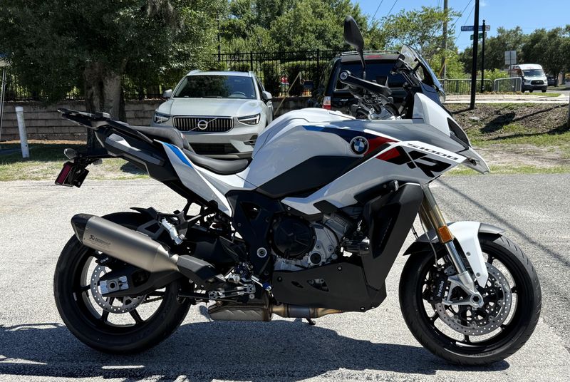2026 BMW S 1000 XR