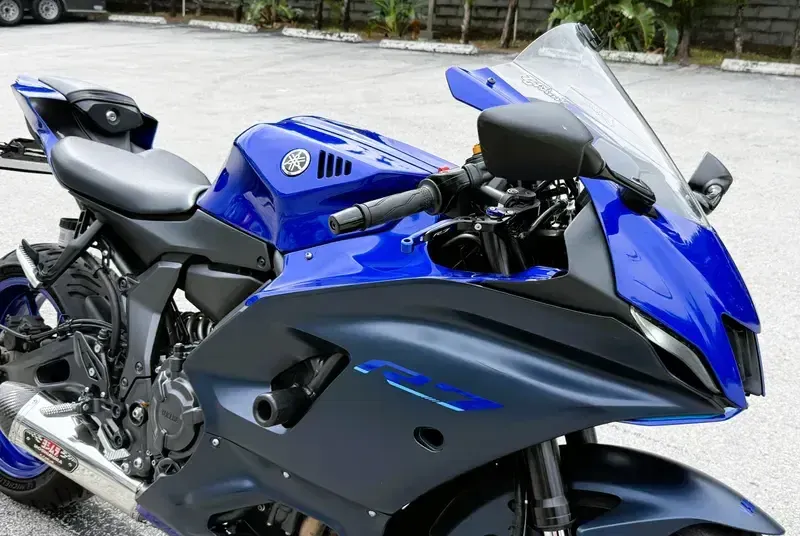 Used 2022 Yamaha YZF R7 