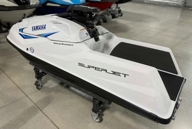 New 2026 Yamaha Superjet Image 8