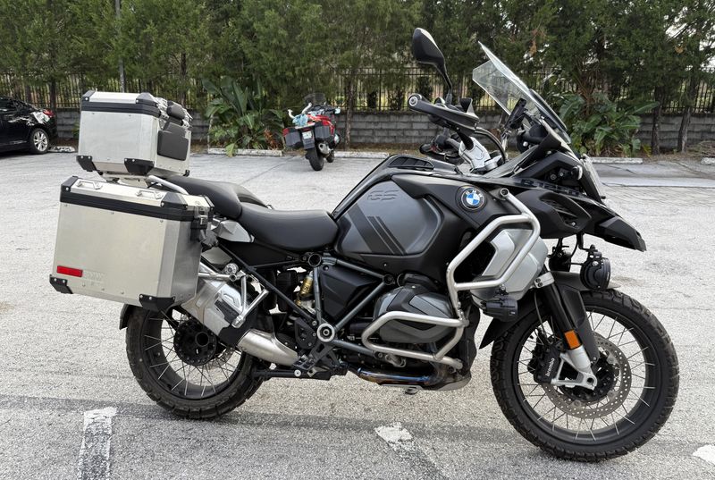 2022 BMW R 1250 GS Adventure