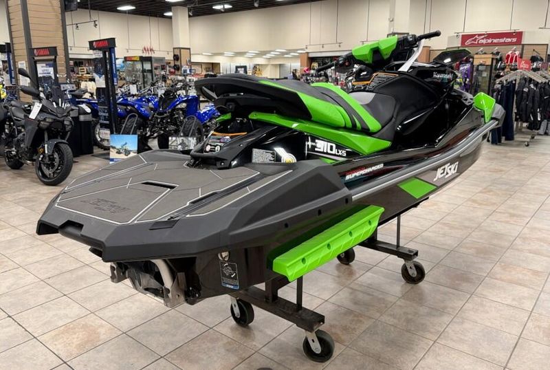 New 2025 Kawasaki JET SKI ULTRA 310LX-S Image 10