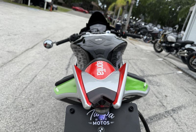 2017 Aprilia Tuono V4 1100 Factory ABS 