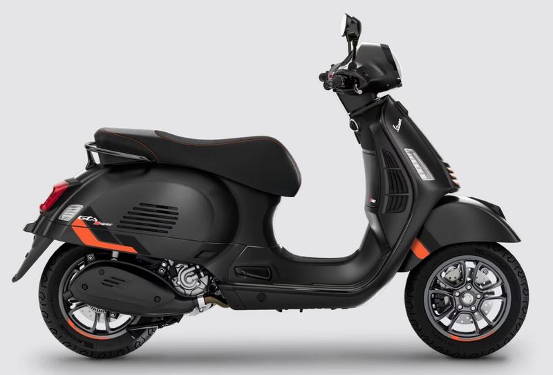 2025 Vespa GTS 310 SuperSport  Image 1