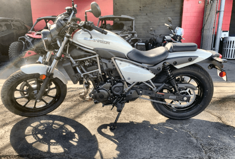 New 2026 Kawasaki ELIMINATOR ABS Image 3