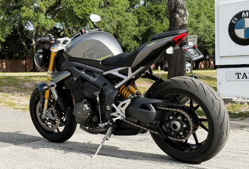 2022 Triumph Speed Triple 1200 RS
