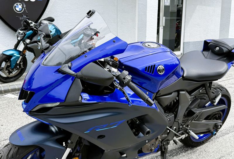 Used 2022 Yamaha YZF R7 
