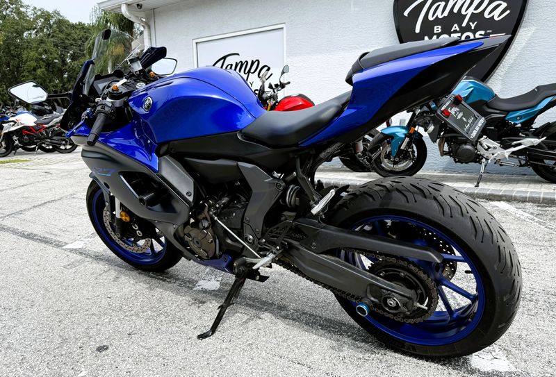 Used 2022 Yamaha YZF R7 