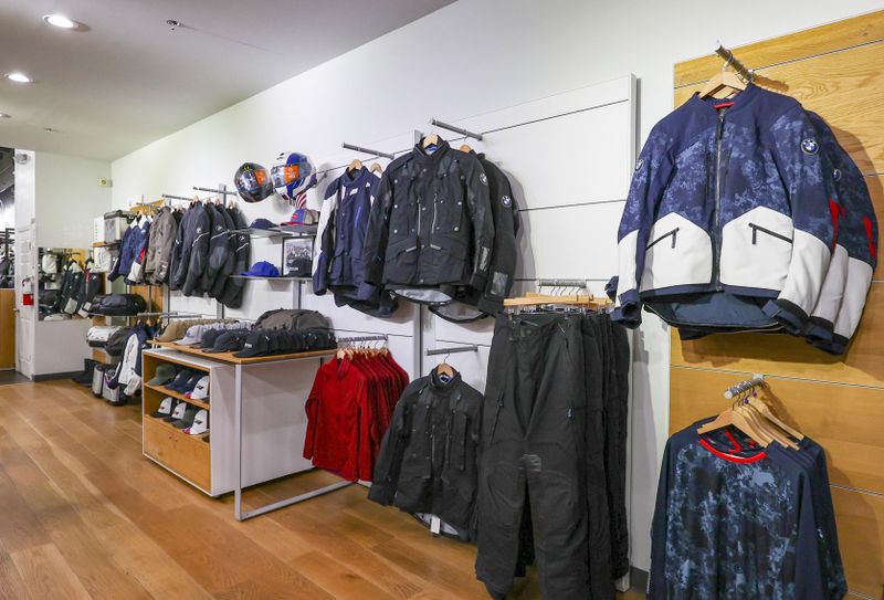 Used 2024 BMW F900GSADV Image 16