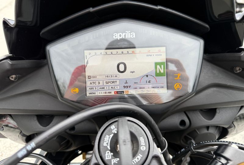 2017 Aprilia Tuono V4 1100 Factory ABS 