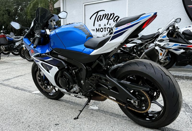 2025 Suzuki GSX-R1000RZ