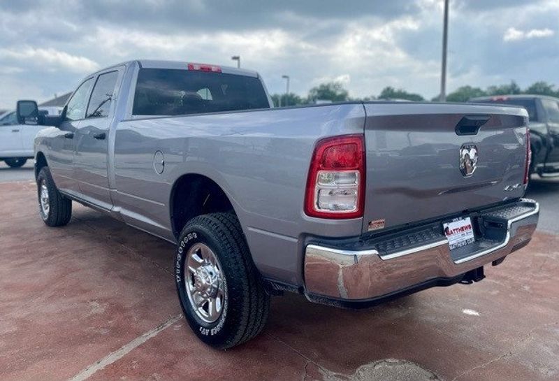 2024 RAM 2500 Tradesman Crew Cab 4x4 8