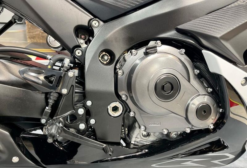 New 2026 Suzuki GSX-R600Z 40TH ANNIVERSARY EDITION Image 9