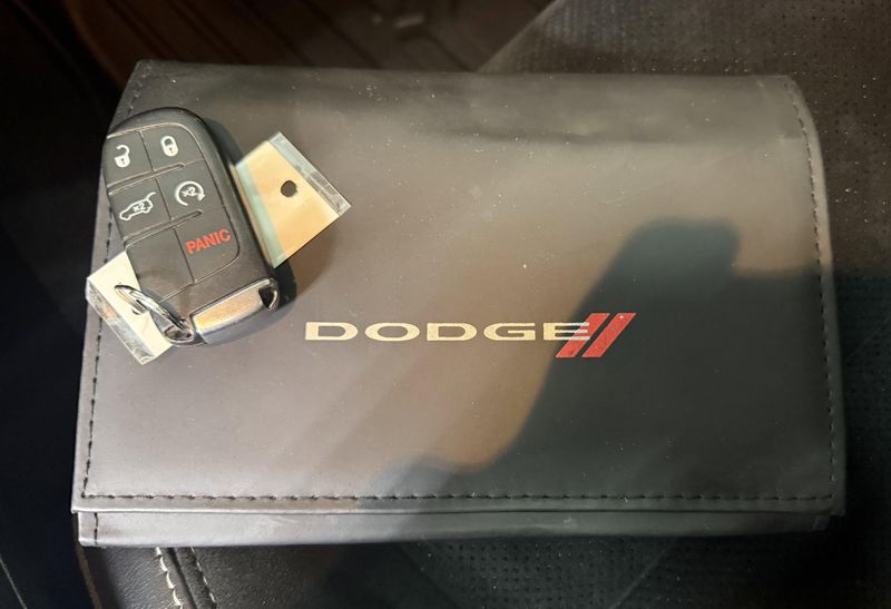 Used 2018 Dodge Durango SRTImage 23