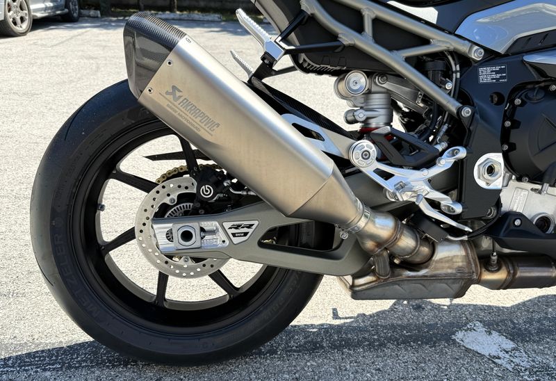 2025 BMW S 1000 RR