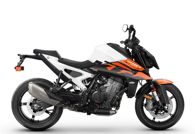 New 2027 KTM 990 DUKE Image 1