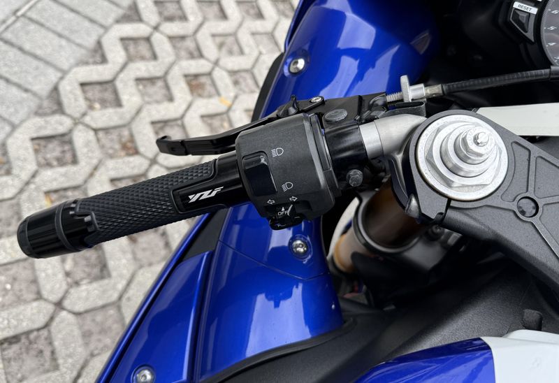 Used 2010 Yamaha YZF R1 LE 