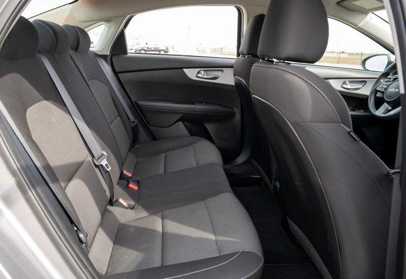 Used 2022 Kia Forte LXSImage 15