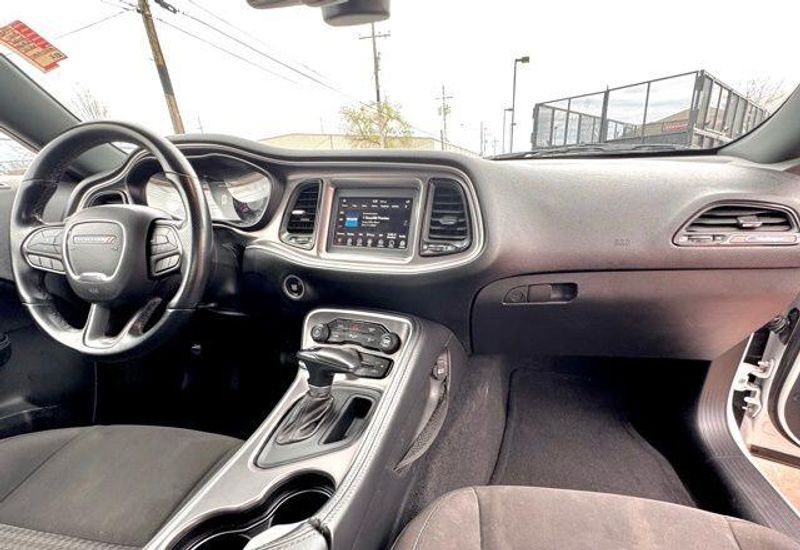 Used 2021 Dodge Challenger R/TImage 12