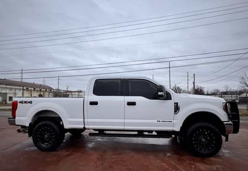 Used 2019 Ford F-250 XLTImage 4