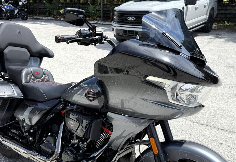 Used 2025 Harley-Davidson ROAD GLIDE CVO ROAD GLIDE 