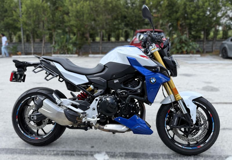2022 BMW F 900 R