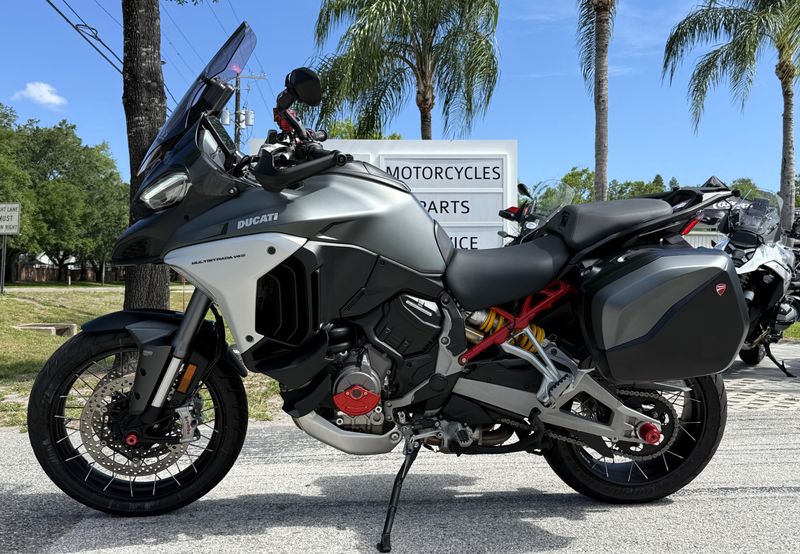 2022 Ducati Ducati Multistrada V4 S Travel + Radar Spoked Wheels