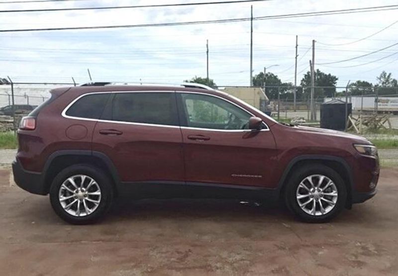 Used 2019 Jeep Cherokee LatitudeImage 6