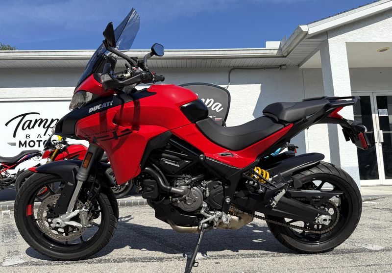 2024 Ducati  Multistrada V2 S