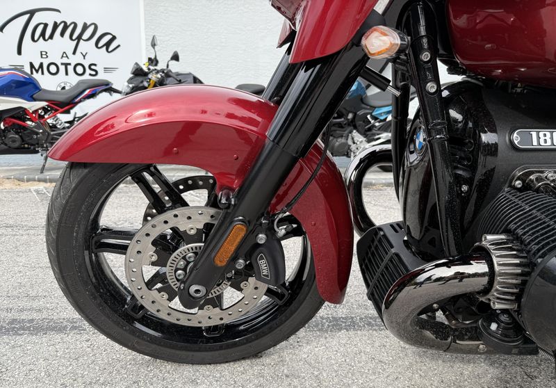 2025 BMW R 18 B