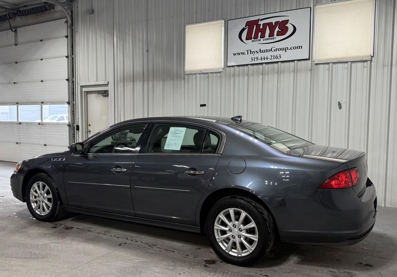 Used 2010 Buick Lucerne CXLImage 13