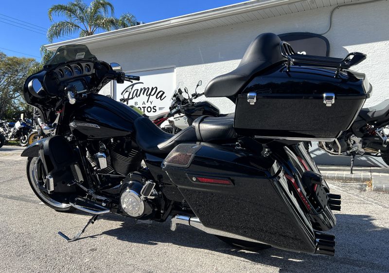 2015 Harley-Davidson Street Glide CVO 