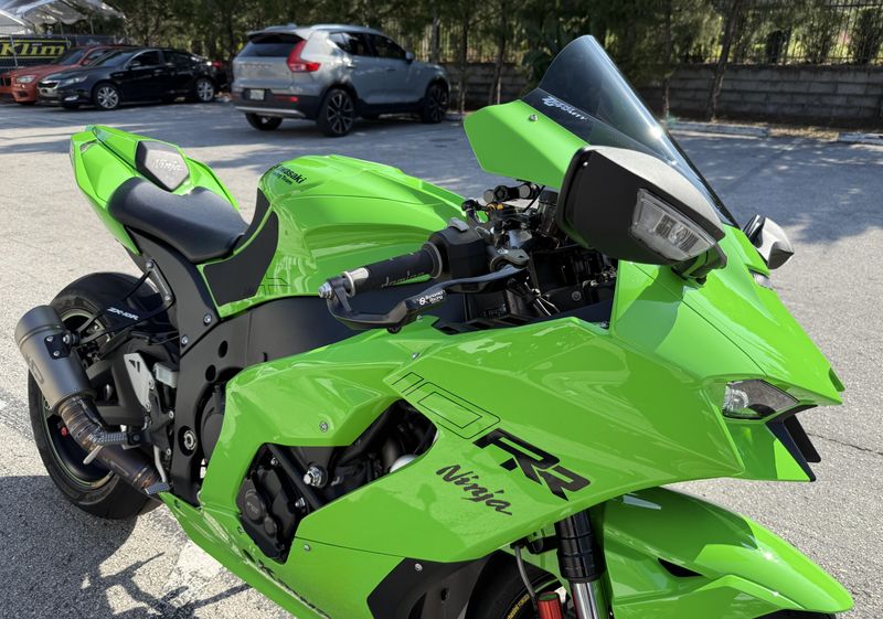 2024 Kawasaki Ninja ZX-10RR