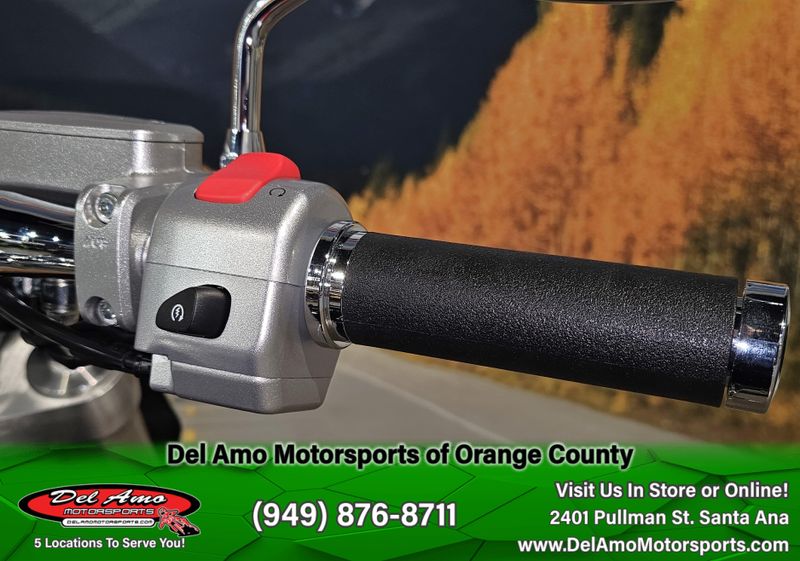 New 2025 Suzuki BOULEVARD M109R Image 7