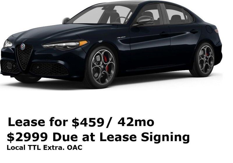2024 Alfa Romeo Giulia Ti Q4 AWD w/Sunroof/Nav/Activ AsstImage 2