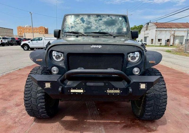Used 2015 Jeep Wrangler Unlimited SportImage 2