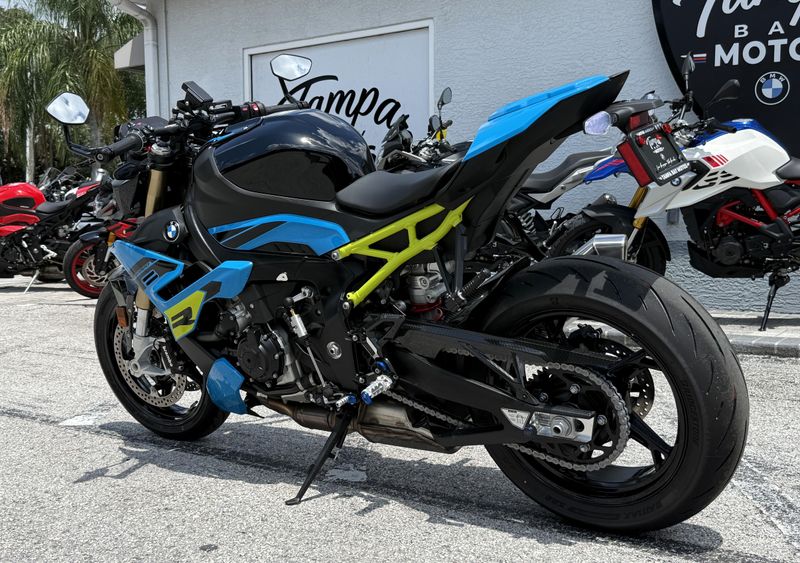 2026 BMW S 1000 R