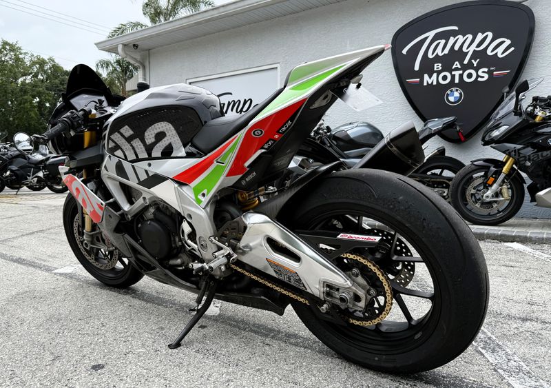 2017 Aprilia Tuono V4 1100 Factory ABS 