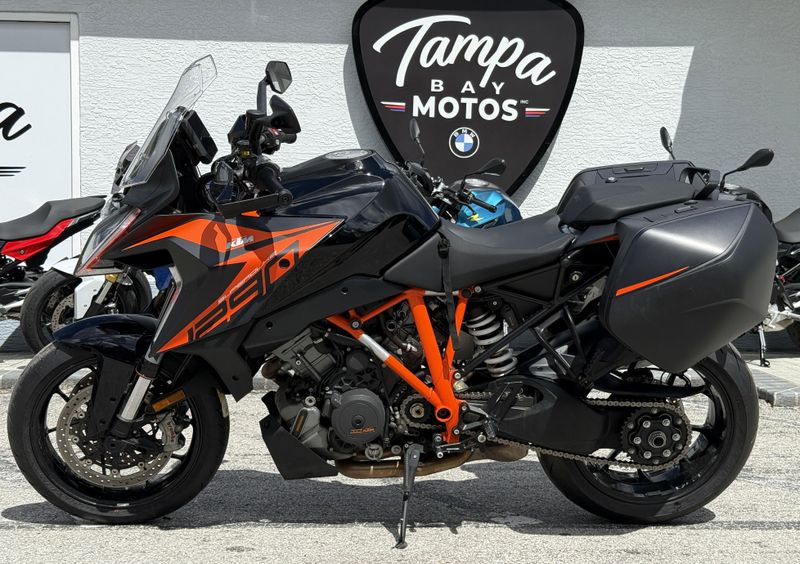 2020 KTM 1290 Super Duke GT
