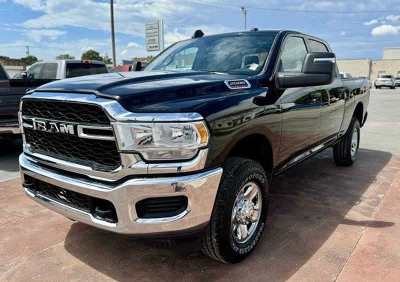 2024 RAM 2500 Tradesman Crew Cab 4x4 6