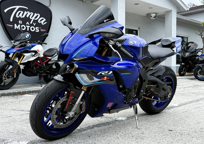 2026 Yamaha YZF-R1