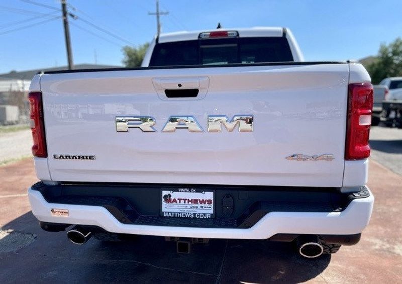 2025 RAM 1500 Laramie Crew Cab 4x4 5