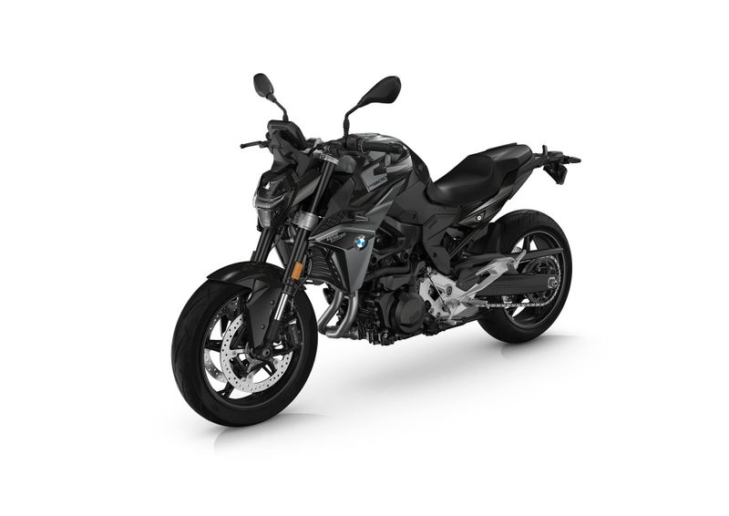 2025 BMW F 900 R  Image 3