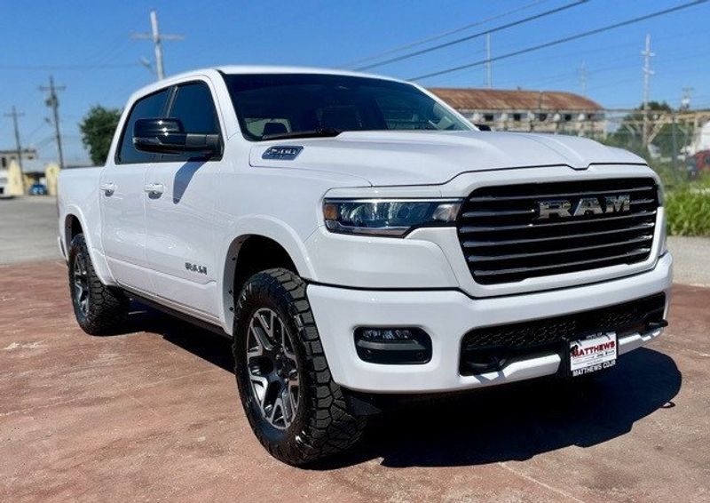 2025 RAM 1500 Laramie Crew Cab 4x4 5